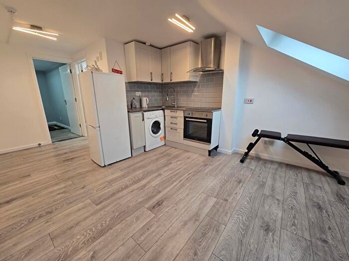 1 Bedroom Flat To Rent In Herbert Road, London, NW9
