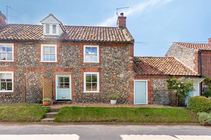 3 Bedroom Semi Detached House For Sale In Chain Free In Great Walsingham, NR22