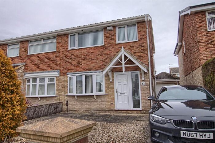 3 Bedroom Semi-Detached House To Rent In Surbiton Road, Hartburn, TS18