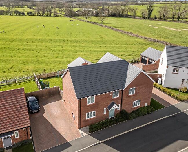 3 Bedroom House For Sale In Foxglove Drive, Swinford, Lutterworth, LE17