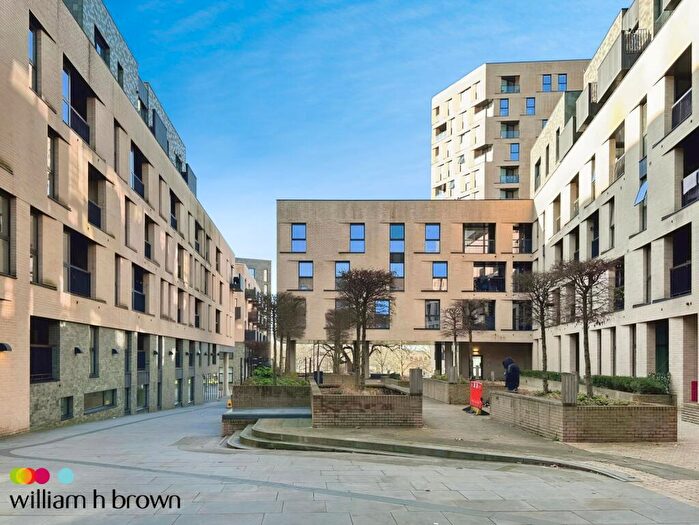 2 Bedroom Apartment To Rent In Burgess Springs, Chelmsford, CM1