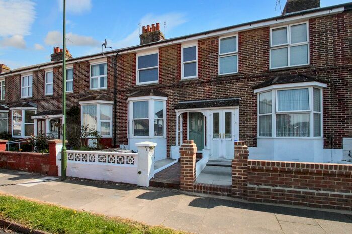3 Bedroom Terraced House To Rent In Myrtle Road, Lancing, BN15
