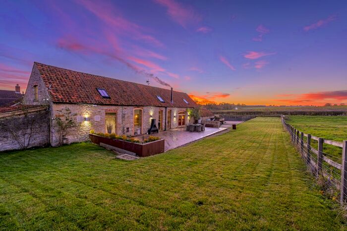 4 Bedroom Detached House For Sale In Little Bytham, Grantham NG33