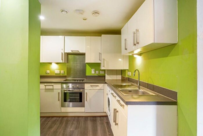 1 Bedroom Flat For Sale In Ducere House, Viaduct Street, London, E2