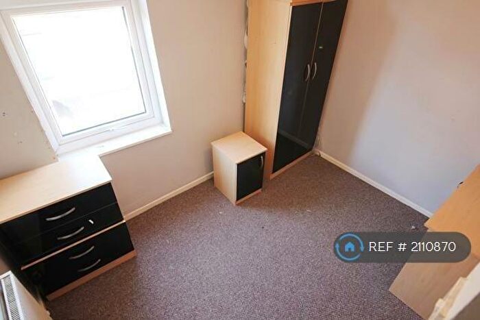 5 Bedroom Terraced House To Rent In Russell Road, Mossley Hill, Liverpool, L18