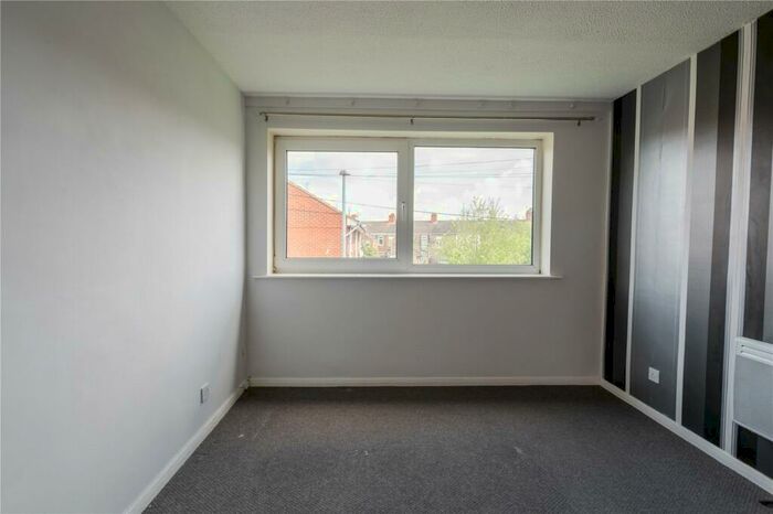 2 Bedroom Apartment To Rent In Thorgam Court, Grimsby, Lincolnshire, DN31