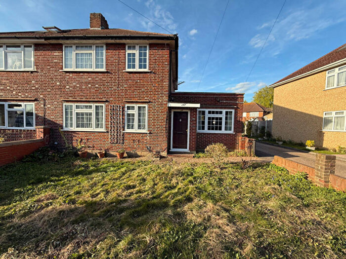 3 Bedroom Semi Detached House For Sale In Eastern Avenue, Pinner, HA5