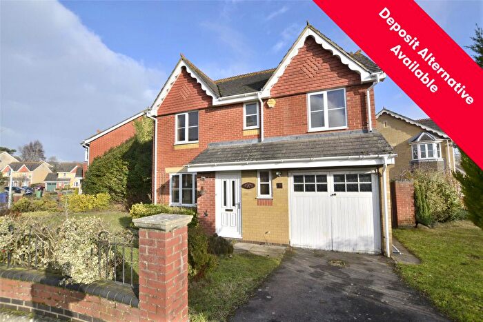 4 Bedroom Detached House To Rent In Acland Close, Headington, Oxford, OX3