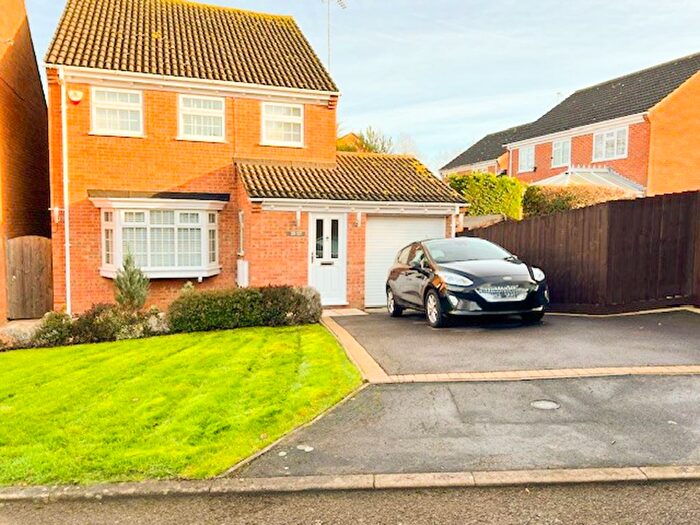 4 Bedroom Detached House For Sale In Jacklin Court, Wellingborough, Northamptonshire, NN8