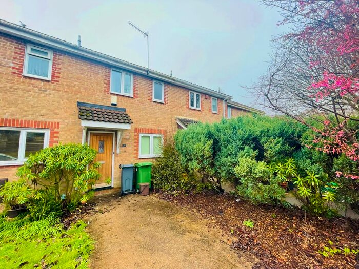 2 Bedroom Terraced House To Rent In Heol Y Carw, Cardiff, CF14