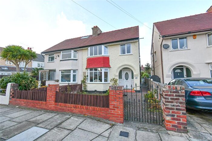 3 Bedroom Semi-Detached House For Sale In Park Road, Meols, Wirral, CH47