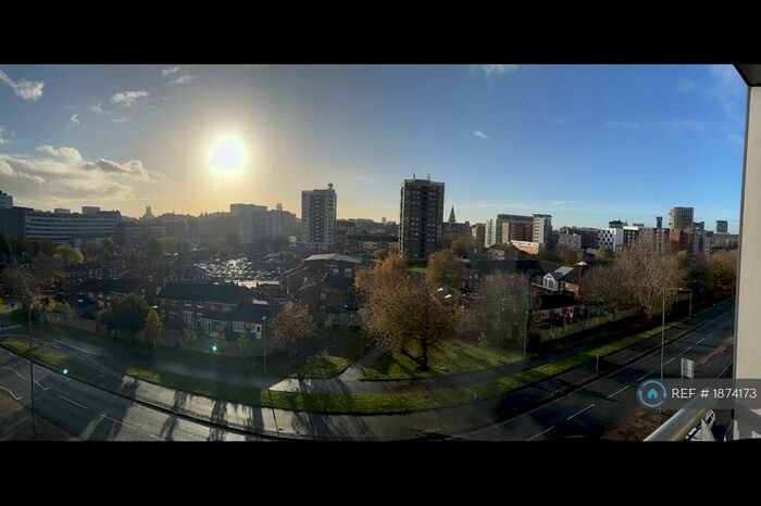 2 Bedroom Flat To Rent In The Reach, Liverpool, L3