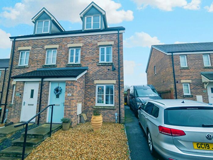3 Bedroom Semi-Detached House For Sale In Maes Pedr, Carmarthen., SA31