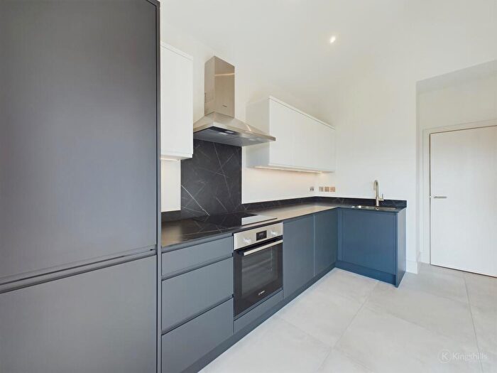 2 Bedroom Flat To Rent In Sands House, Chapel Lane, High Wycombe, HP12