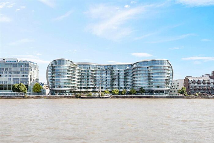 2 Bedroom Flat For Sale In Albion Riverside, Hester Road, SW11