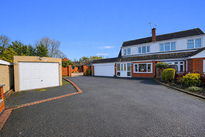 3 Bedroom Semi Detached House For Sale In Bignal Drive, Leicester Forest East, Leicester, Leicestershire, LE3