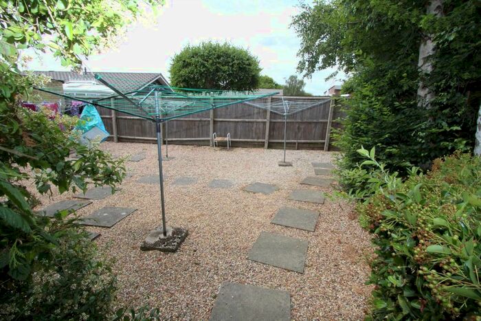 1 Bedroom Flat For Sale In Avington Walk, Thundersley, SS7