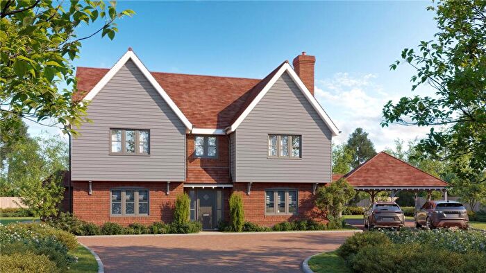 4 Bedroom Equestrian Facility For Sale In Watersplash Lane, Warfield, Bracknell, Berkshire, RG42