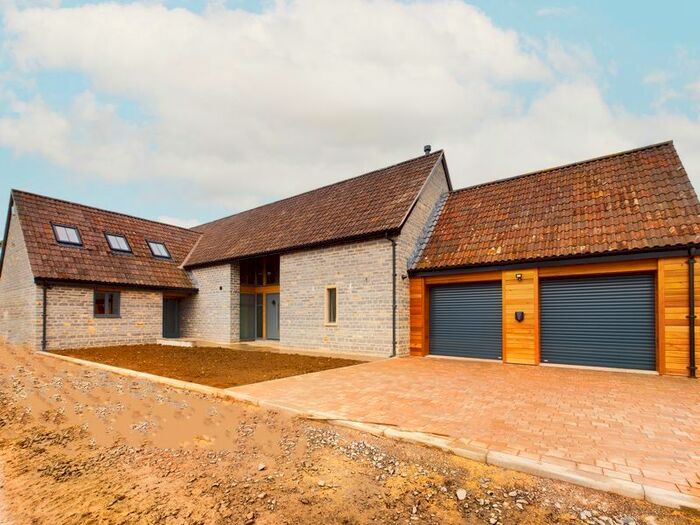 5 Bedroom Detached House For Sale In Pitney, Langport, TA10