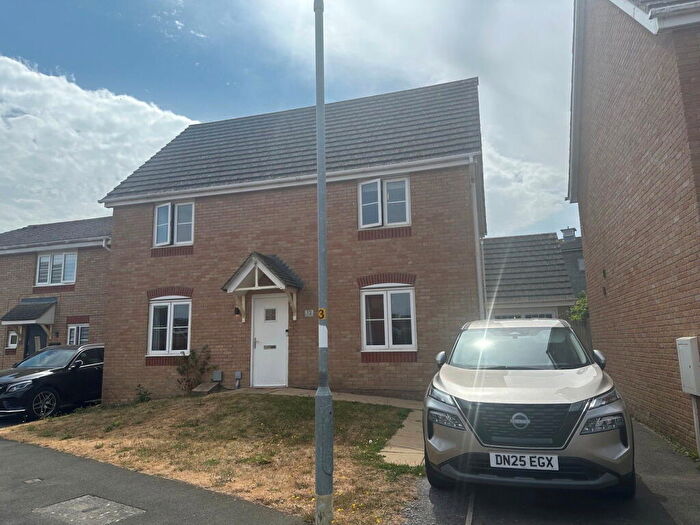 4 Bedroom Detached House For Sale In Magpie Close, Corby, Northamptonshire, NN18