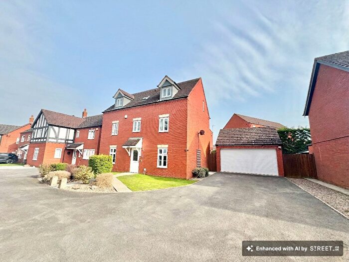 4 Bedroom Detached House For Sale In Warwick Rogers Close, Market Drayton, TF9