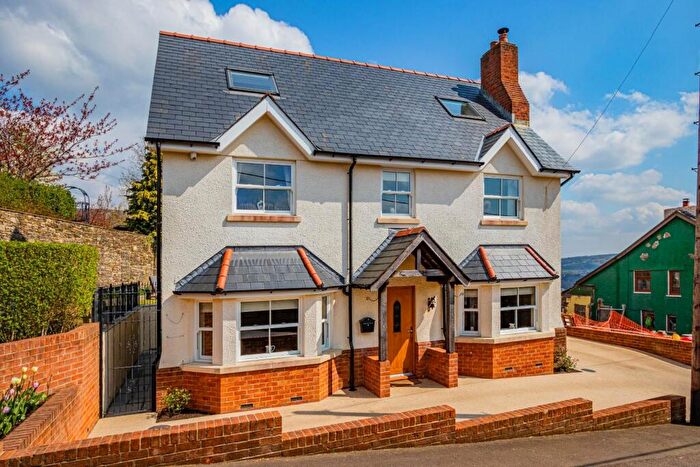 4 Bedroom Detached House For Sale In Mountain Road, Bedwas, CF83