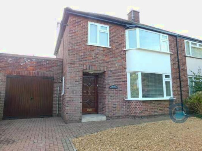 3 Bedroom Semi-Detached House To Rent In Rockingham Grove, Walton, Peterborough, PE4
