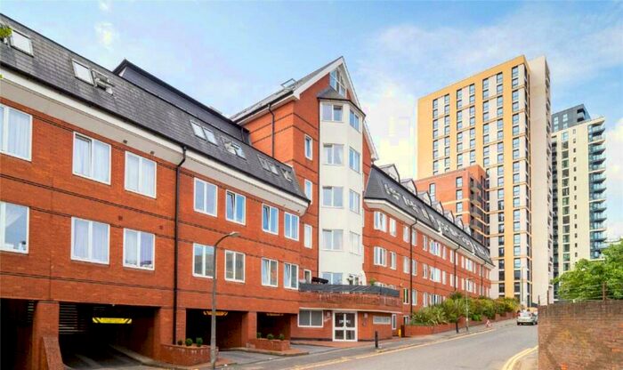 1 Bedroom Apartment To Rent In Sutton Court Road, Sutton, Surrey, SM1