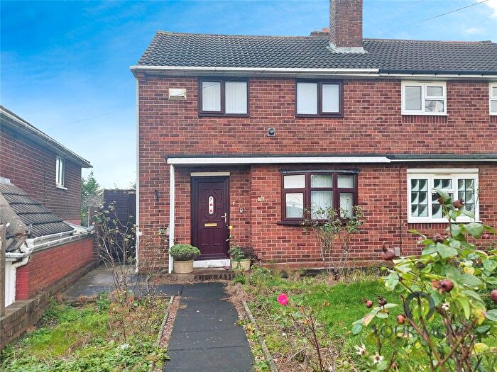 2 Bedroom Semi Detached House For Sale In California Road, Tividale, Oldbury, West Midlands, B69