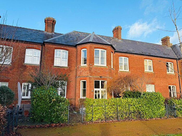 4 Bedroom Terraced House For Sale In Ridgeway Court, Fairmile, Cholsey, OX10