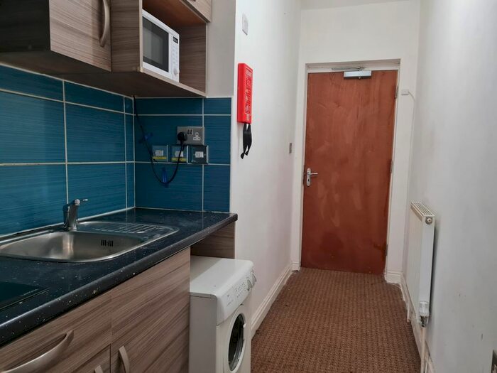 1 Bedroom Flat To Rent In Coventry Road, Birmingham B10