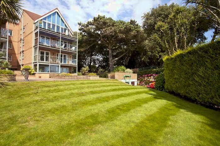 2 Bedroom Ground Flat To Rent In Byron House, Boscombe Overcliff Drive, Boscombe Spa, BH5