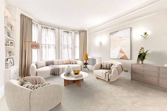 4 Bedroom Flat For Sale In Barkston Gardens, London, SW5