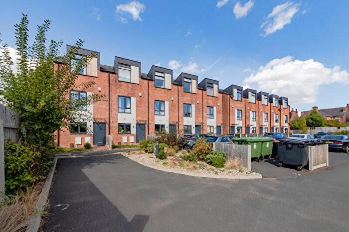 2 Bedroom Terraced House To Rent In Robert Yards, Beeston, Nottingham, NG9