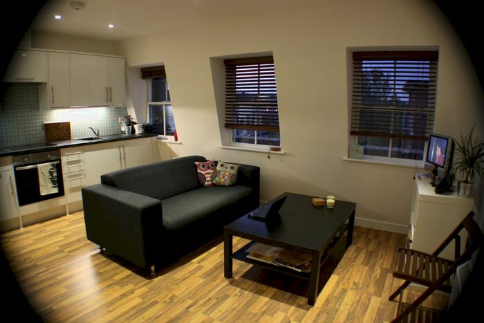 1 Bedroom Flat To Rent In Kentish Town Road, London, NW5