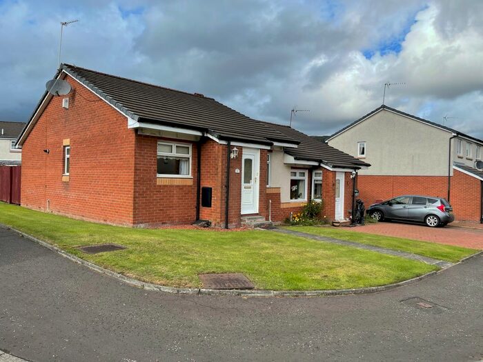 2 Bedroom SemiDetached Bungalow For Sale In Harris Gardens, Old