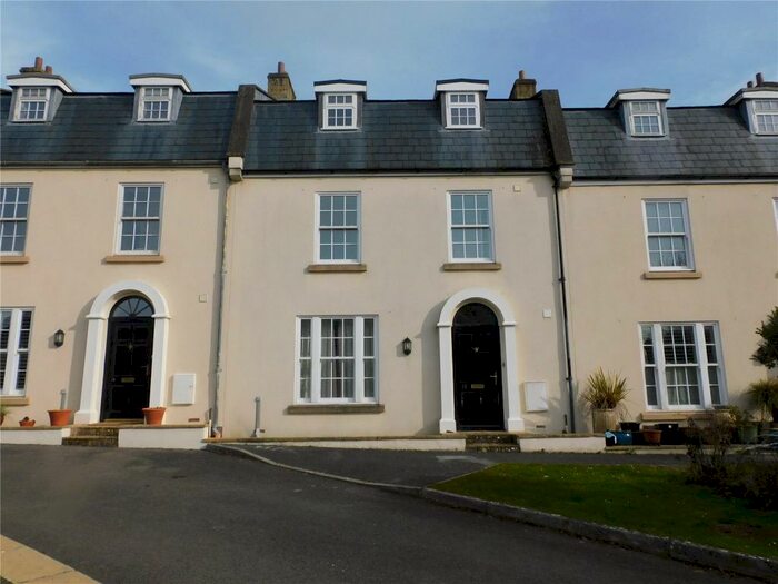5 Bedroom Terraced House To Rent In Lansdowne Place, Wincanton, BA9