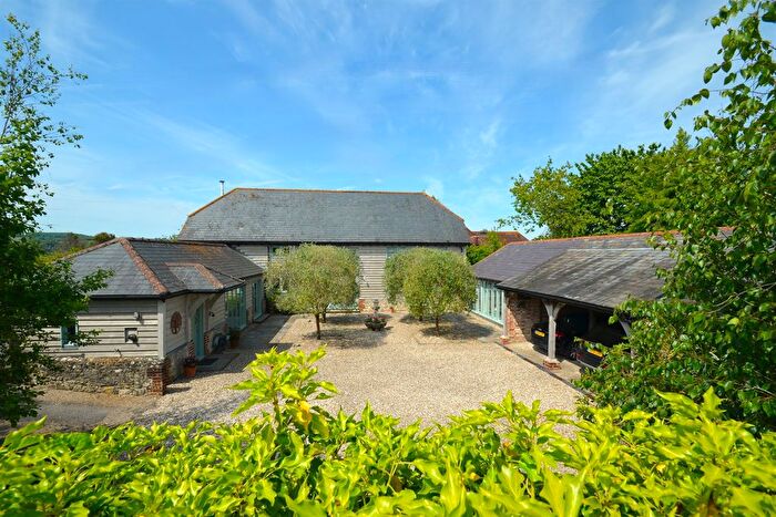 3 Bedroom Barn Conversion For Sale In New Barn Road, Amberley, West Sussex, BN18