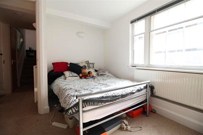 2 Bedroom Apartment To Rent In Warehouse Two, / Plumptre Street, Lace Market, NG1