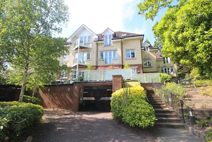 2 Bedroom Apartment For Sale In Surrey Road, Bournemouth, BH4