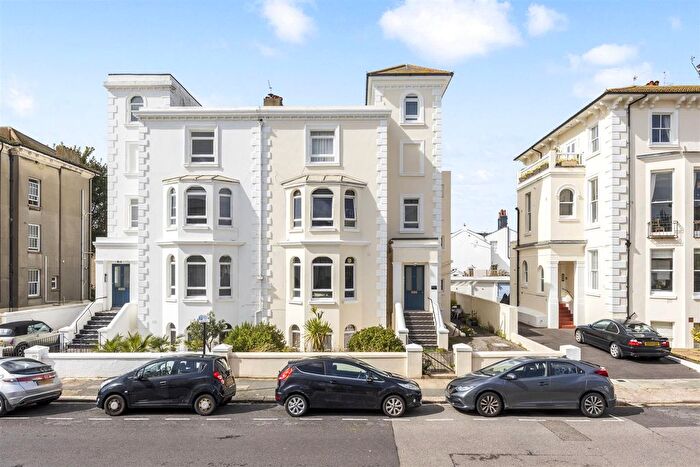 1 Bedroom Flat For Sale In Medina Villas, Hove, BN3