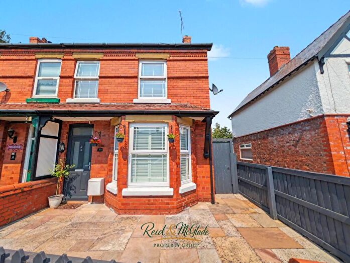 3 Bedroom Semi-Detached House For Sale In Cornist Road, Flint, CH6
