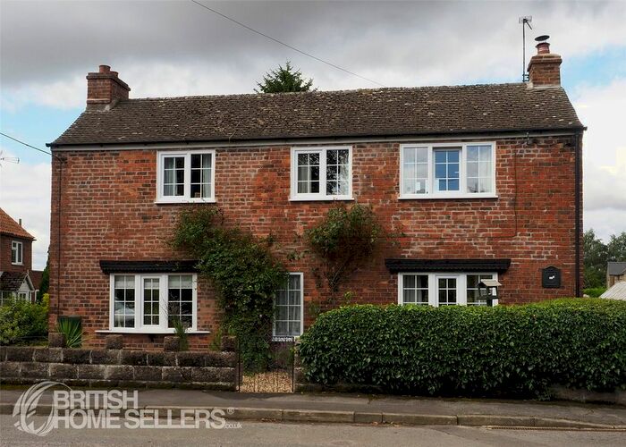 3 Bedroom Detached House For Sale In Weldon Road, Hemswell, Gainsborough, Lincolnshire, DN21