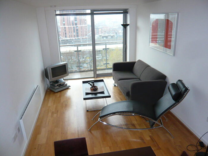 2 Bedroom Apartment To Rent In Whitehall Quay, Whitehall Road, City Centre, LS1