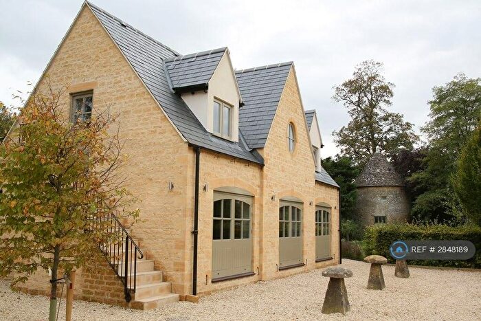 2 Bedroom Detached House To Rent In High Street, Bourton-On-The-Water, GL54