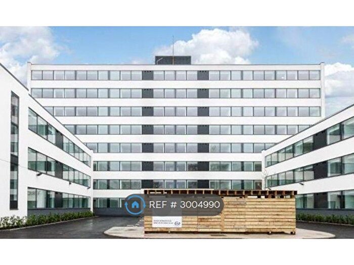 1 Bedroom Flat To Rent In Trident Apartments, Manchester, M33