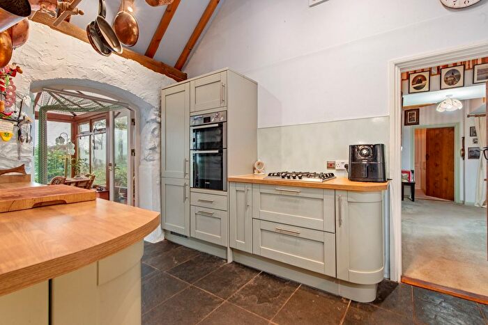 3 Bedroom Barn Conversion For Sale In Thurston Lane, Sardis, Milford Haven, SA73