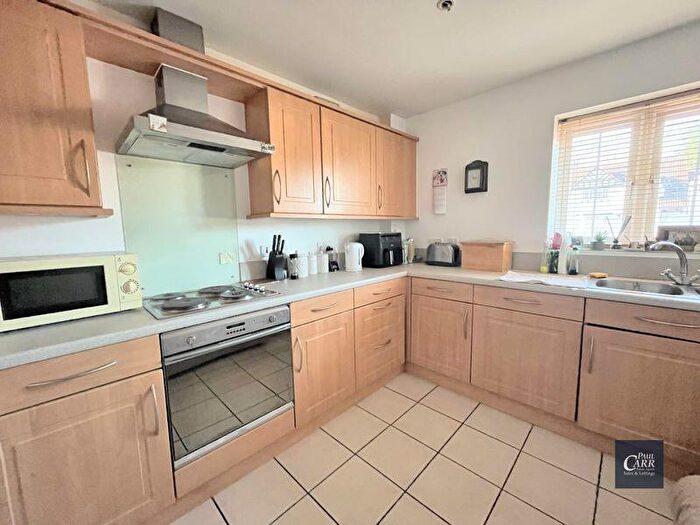 2 Bedroom Flat For Sale In Grange Drive, Streetly, Sutton Coldfield, B74