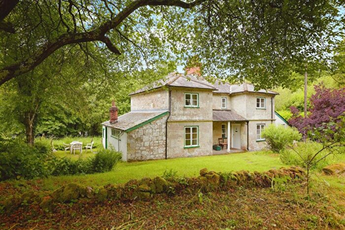 3 Bedroom Semi-Detached House For Sale In Cann Bridge Cottages, Melbury Abbas, Shaftesbury, SP7