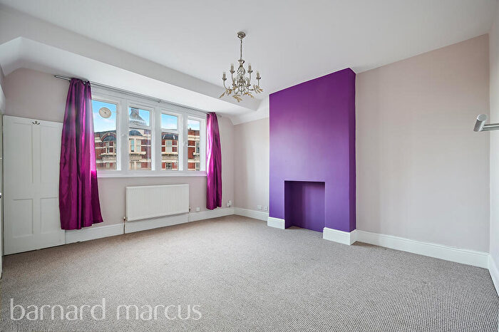 3 Bedroom Duplex To Rent In Muswell Hill Broadway, Muswell Hill, N10